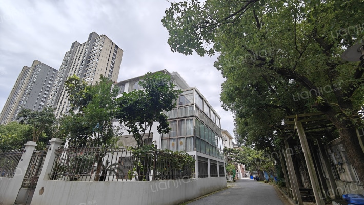 上河原墅外景图