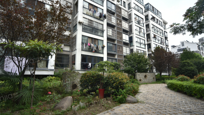 水岸名都文斓园外景图