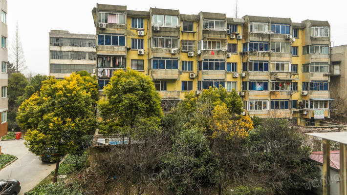 电表厂住宅楼外景图