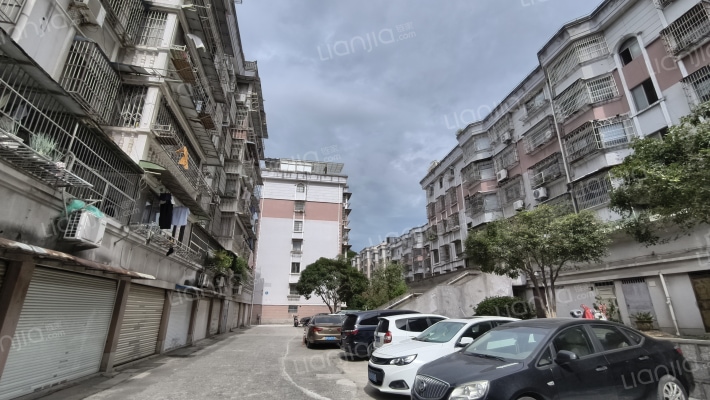 凤鸣山庄外景图