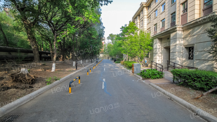 保利拉菲公馆B区外景图