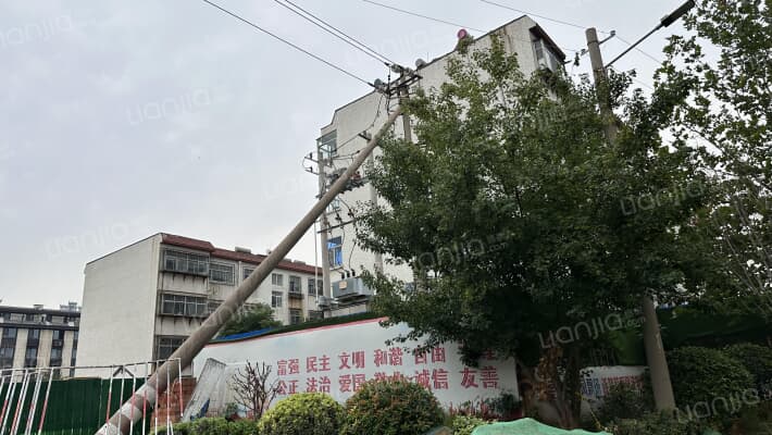 潍坊市粮油储运公司宿舍外景图