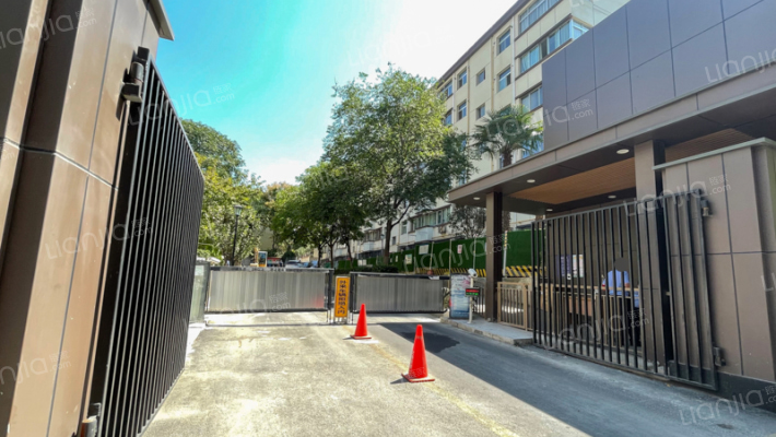 植物园家属院外景图