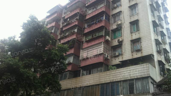 白云一建宿舍外景图