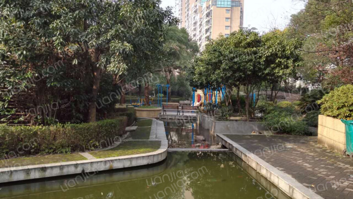 龙阳花苑外景图