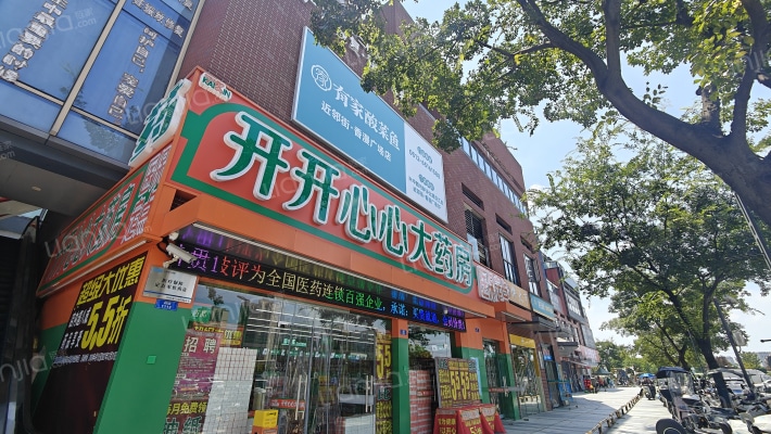 新城吾悦邻里广场外景图
