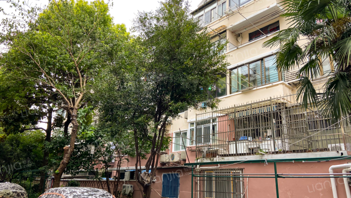 邮局小区外景图