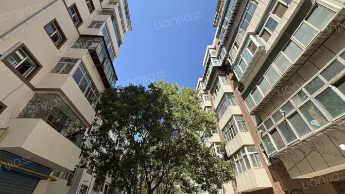 就业局家属院（南滨河中路）外景图