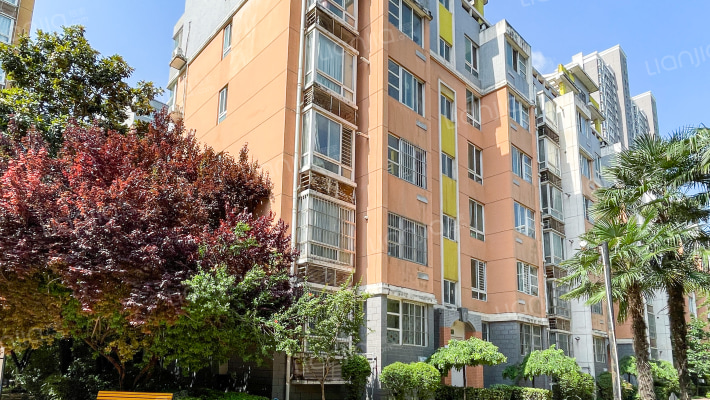 金桥四季花园外景图