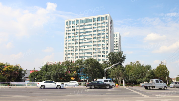 青辰国际外景图