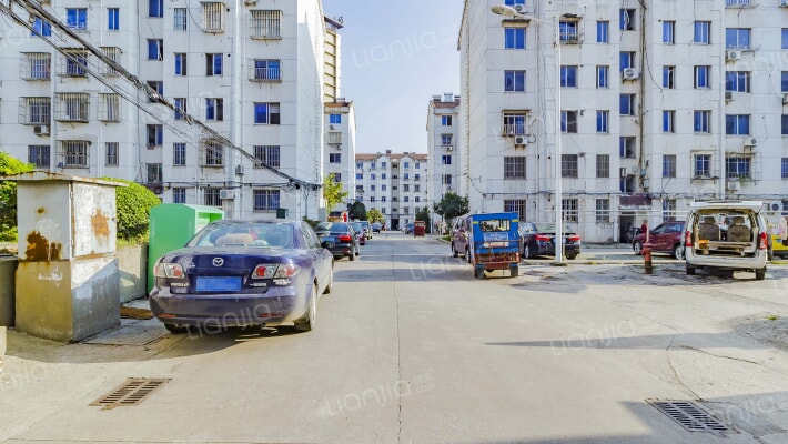 港中新村五区外景图