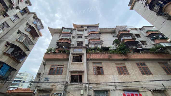 云林大厦外景图