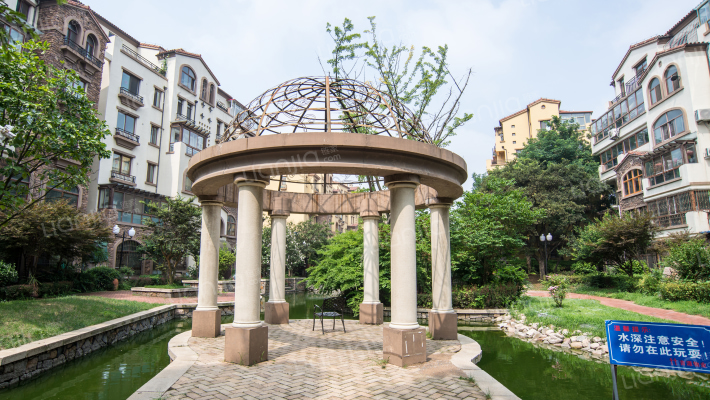湛园外景图