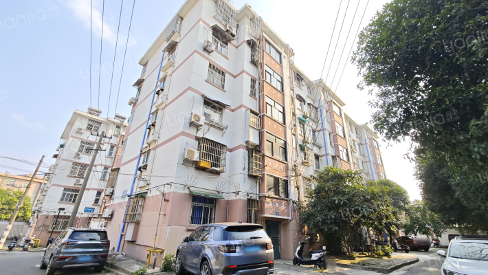 化工新村外景图