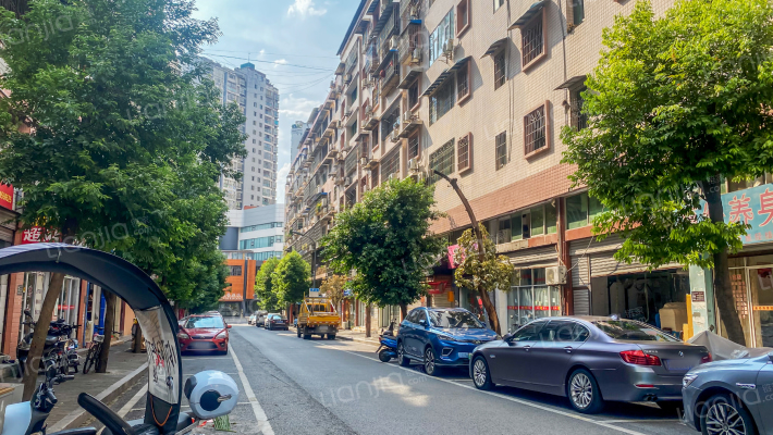 人大家属院外景图