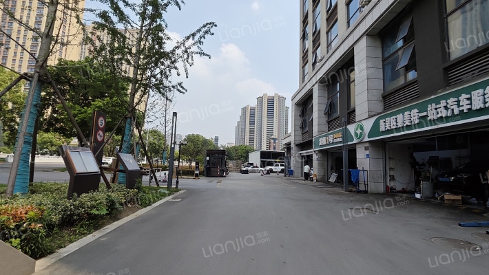 富力城华庭外景图