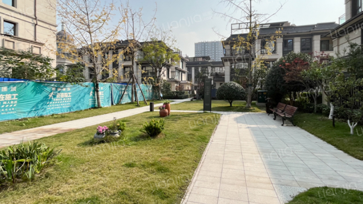 世茂珺悦府外景图