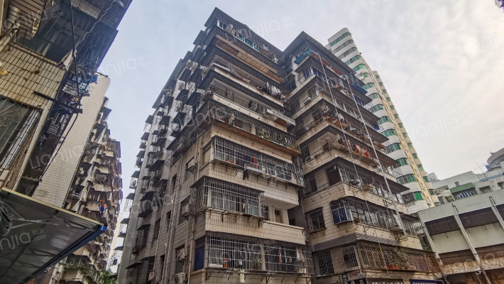 民生公寓外景图