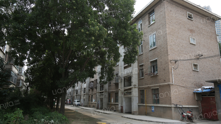 兰州电源车辆研究所家属院外景图