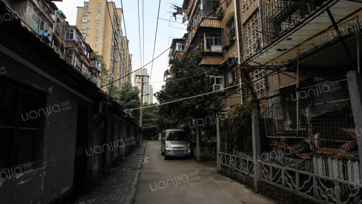 南湖老区外景图