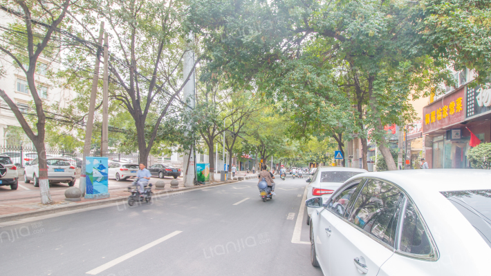 红旗路92号外景图