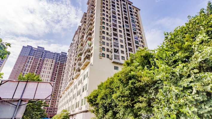 璟辉豪庭外景图