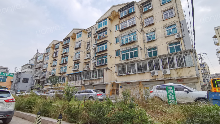 华夏小区外景图