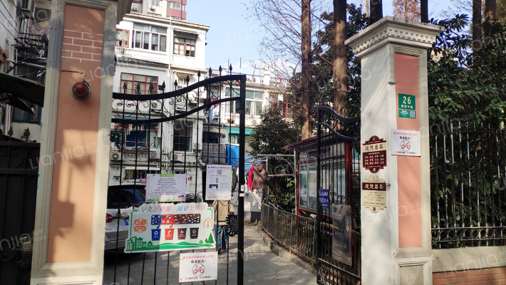 建国中路26号外景图