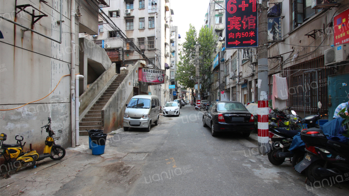 东柏果园外景图