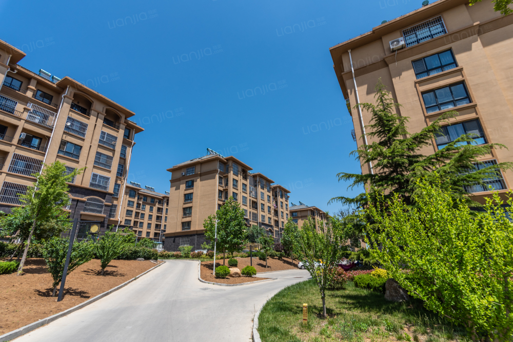 东骏阅山图片_东骏阅山实景图(威海链家新房)