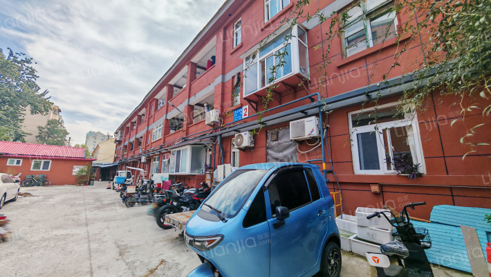 历山东路70号外景图