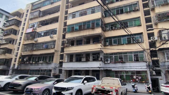 东门小区外景图