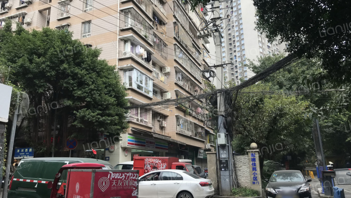 万科兴城外景图