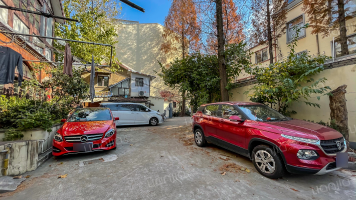 武康路274号外景图