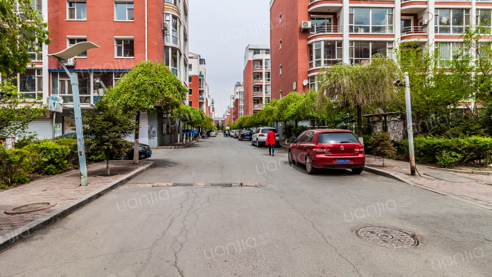 天富家园南区外景图