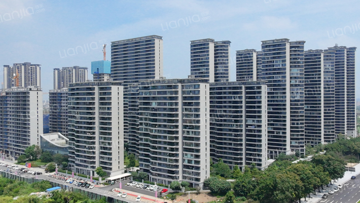 中山宝龙城外景图