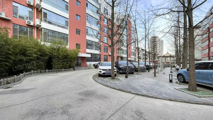 桃园三巷职工住宅楼外景图