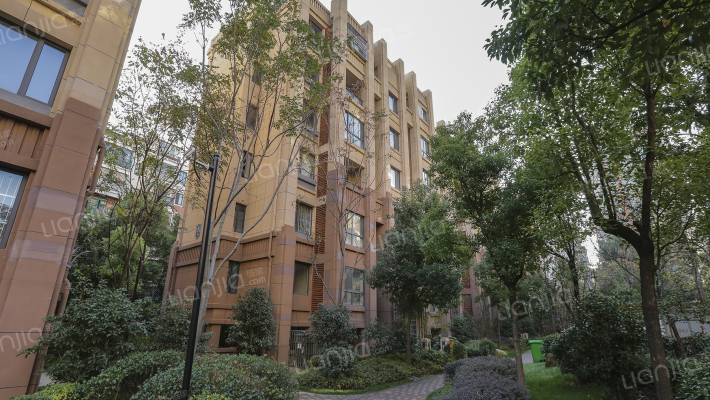 银湖公馆外景图