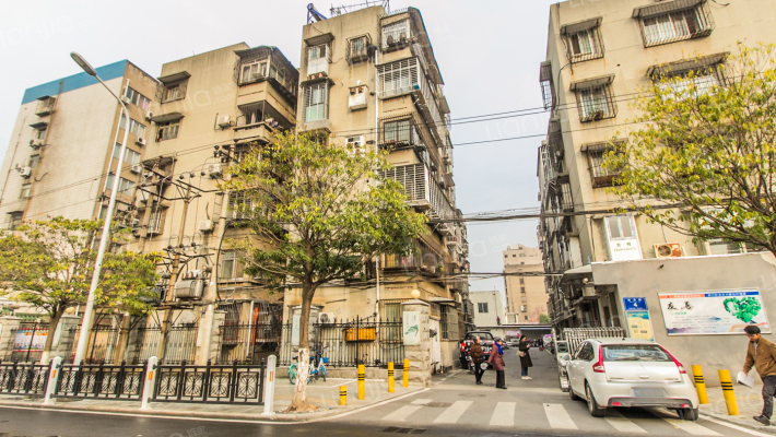 襄阳市财政局政法路4号生活区外景图