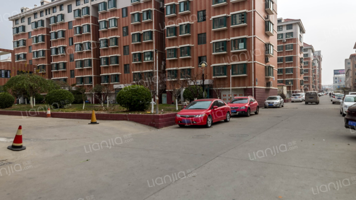 美航花园外景图