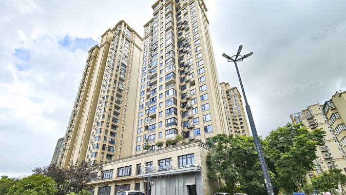 华鸿御江府江悦外景图