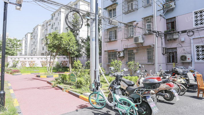 翔殷三村外景图