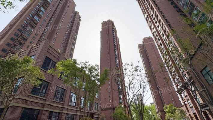 蓝天尚品南区外景图