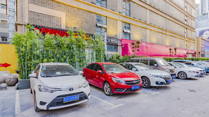 商茂世纪广场外景图