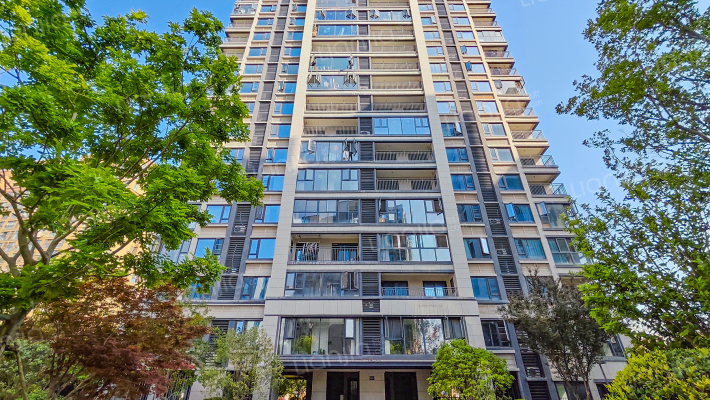 春江华庭外景图