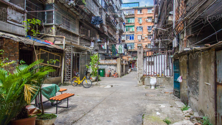 都司前街外景图