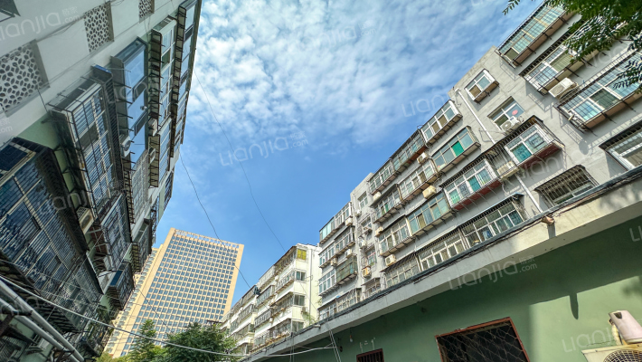 汽车九队家属院外景图