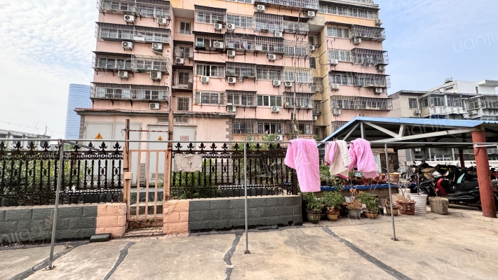 开明公寓外景图