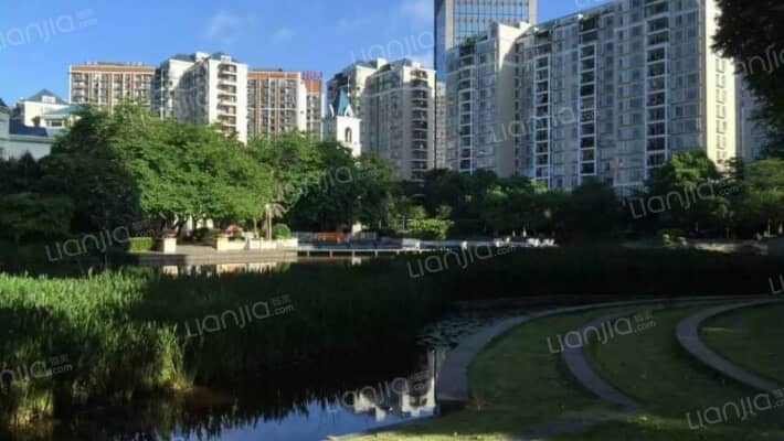 中信凯旋城外景图