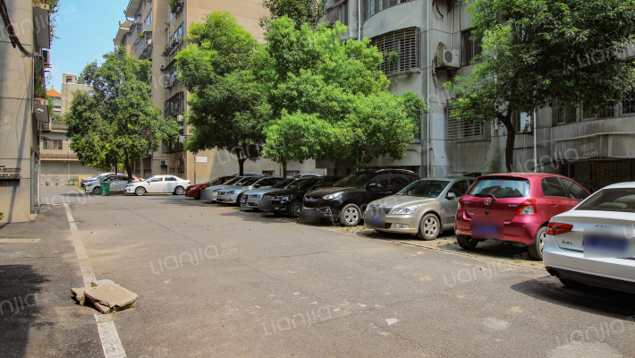 农业银行家属院外景图